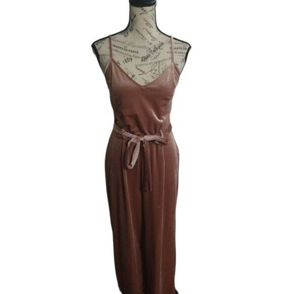 Forever 21 Velour flared bottom romper Pink Y2K Cottage Core Pink - Picture 1 of 10